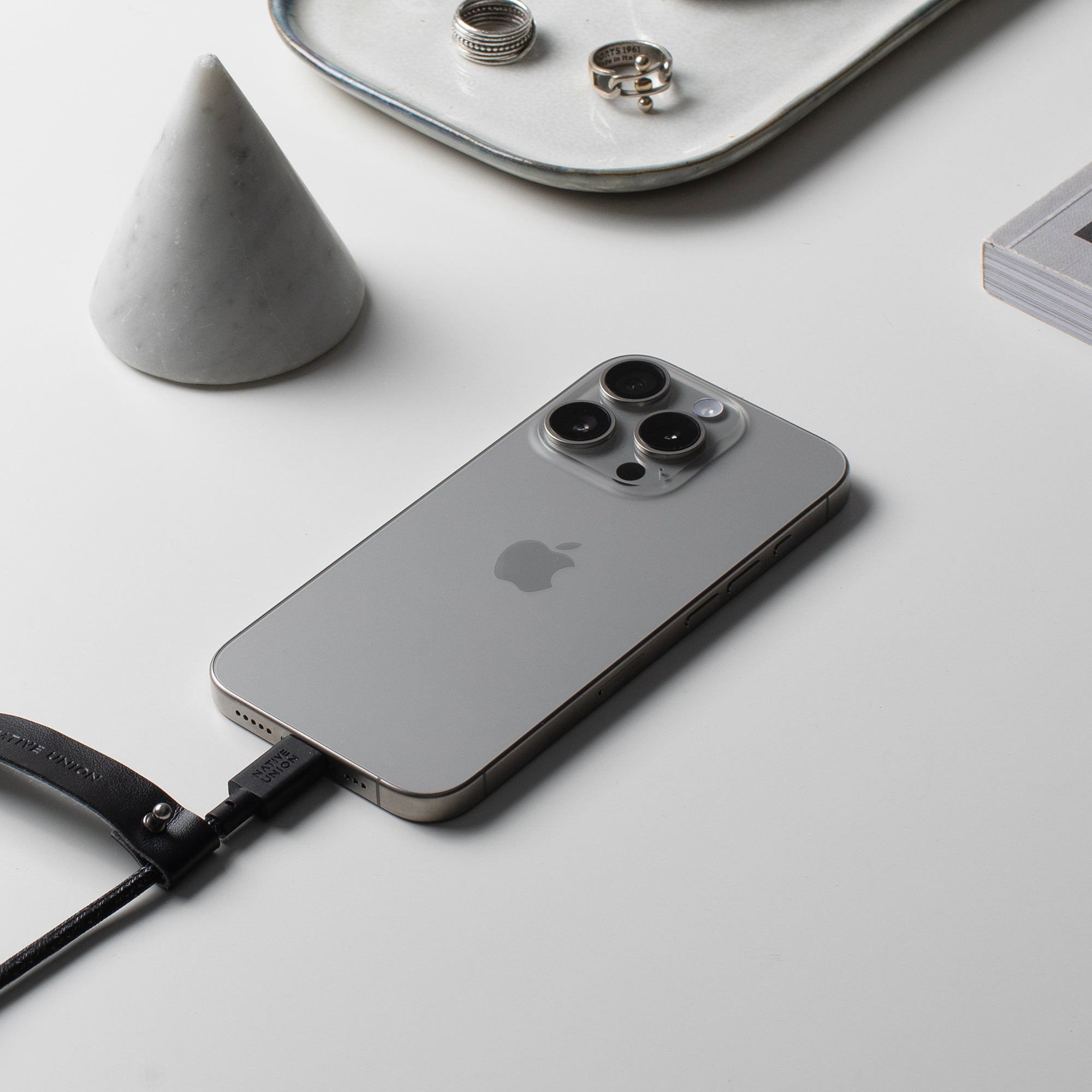 Belt Cable (USB-A to USB-C)